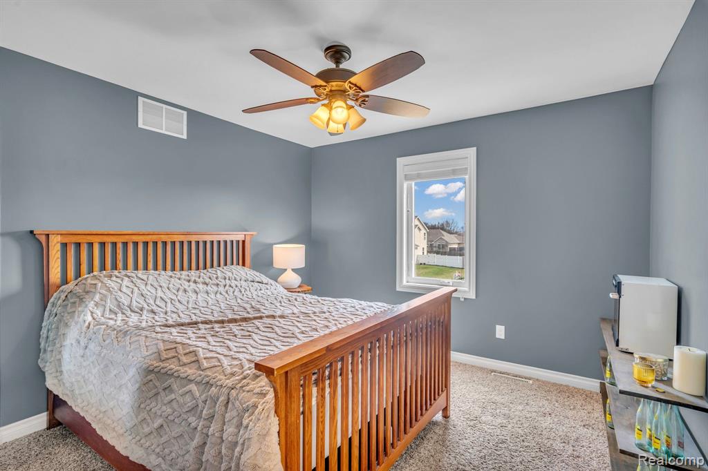5274 Stillwater Road Bay City, MI 48706 - Photo 13 of 25 Gallery Image 13