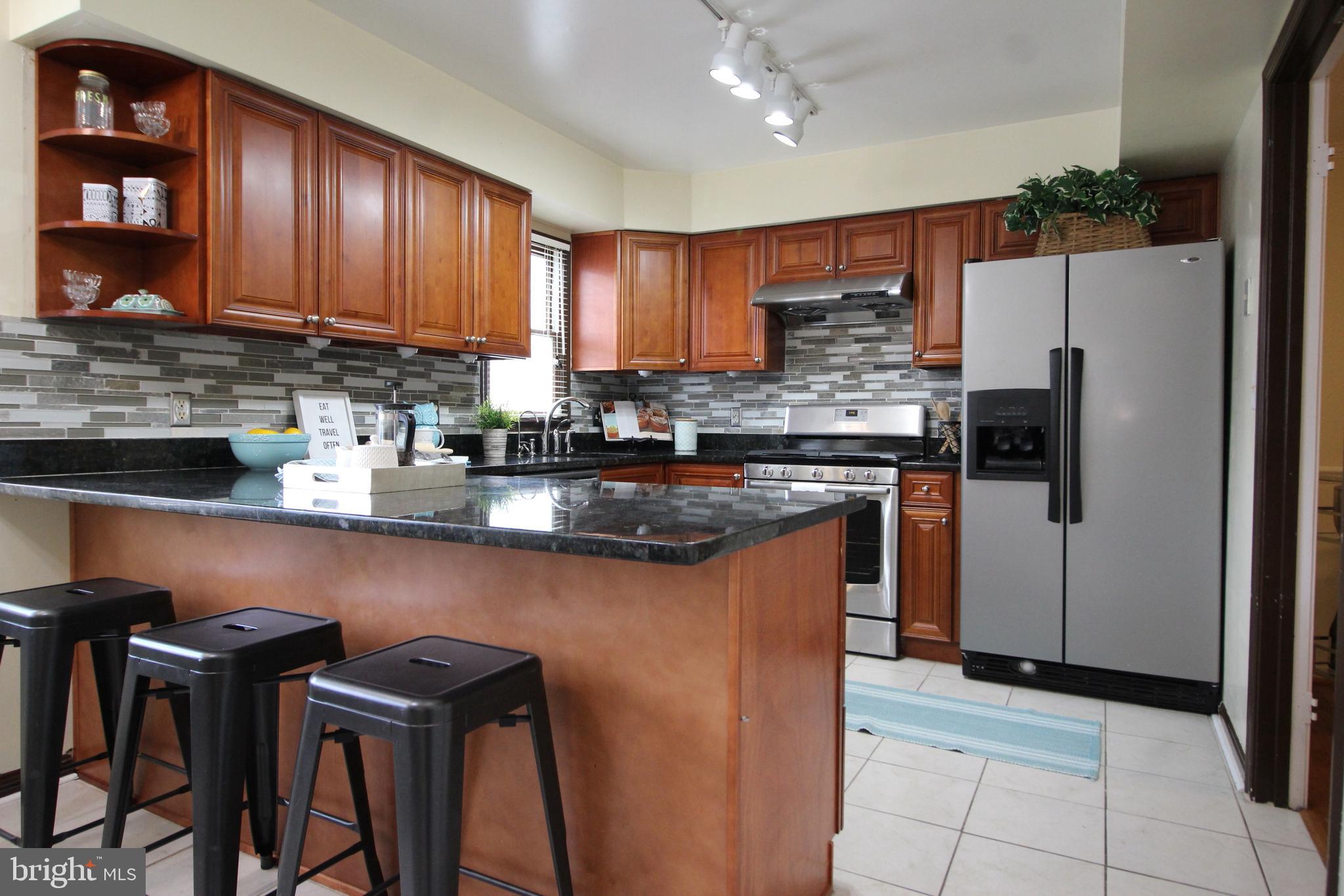14322 Rosetree Court Silver Spring, MD 20906 - Photo 6 of 30 Gallery Image 6