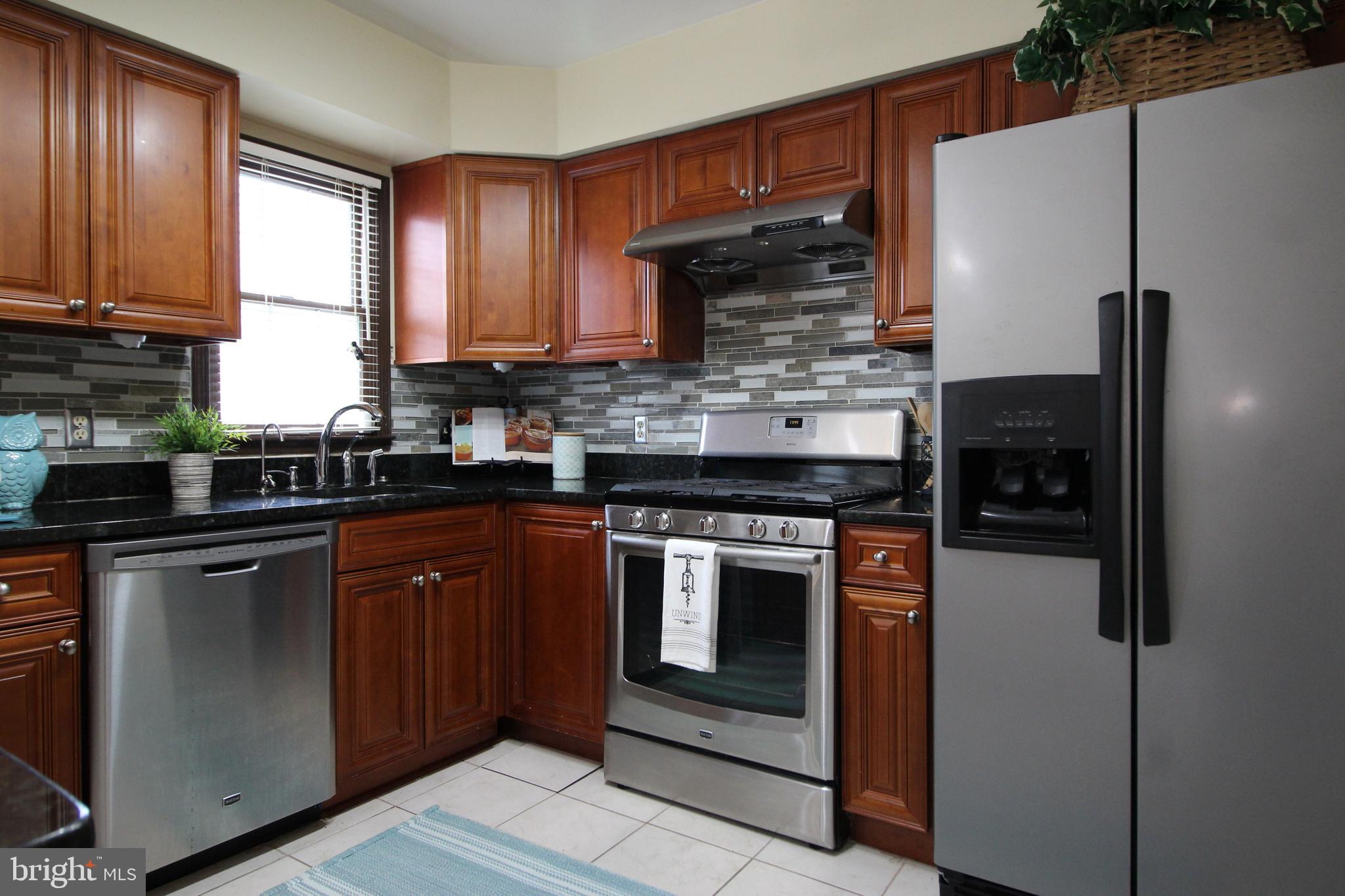 14322 Rosetree Court Silver Spring, MD 20906 - Photo 7 of 30 Gallery Image 7