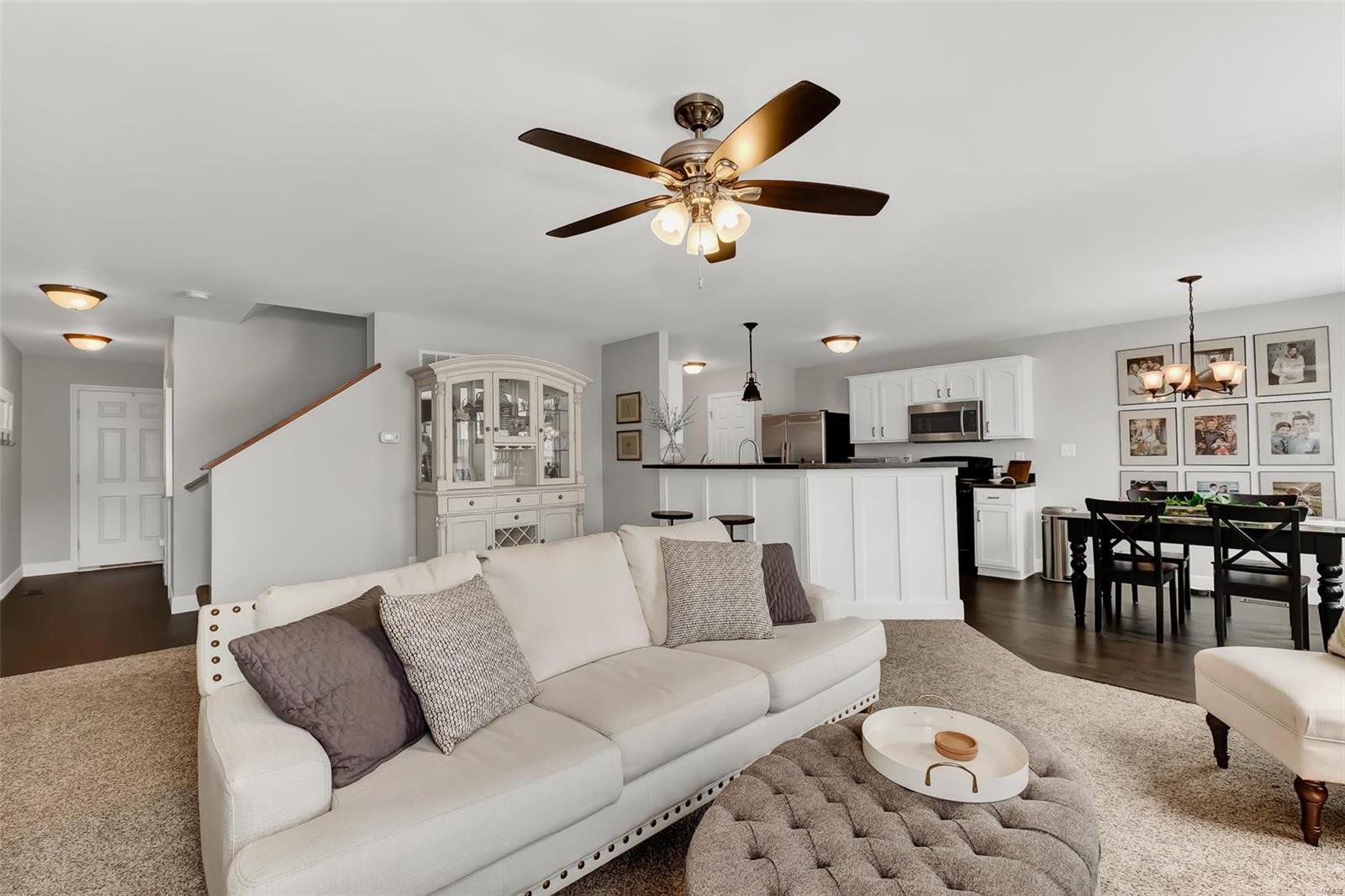 418 Spring Trace O'Fallon, MO 63368 - Photo 3 of 23