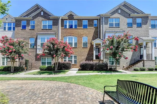 $499,000 | 860 Sunset Park Drive, Suwanee, GA 30024