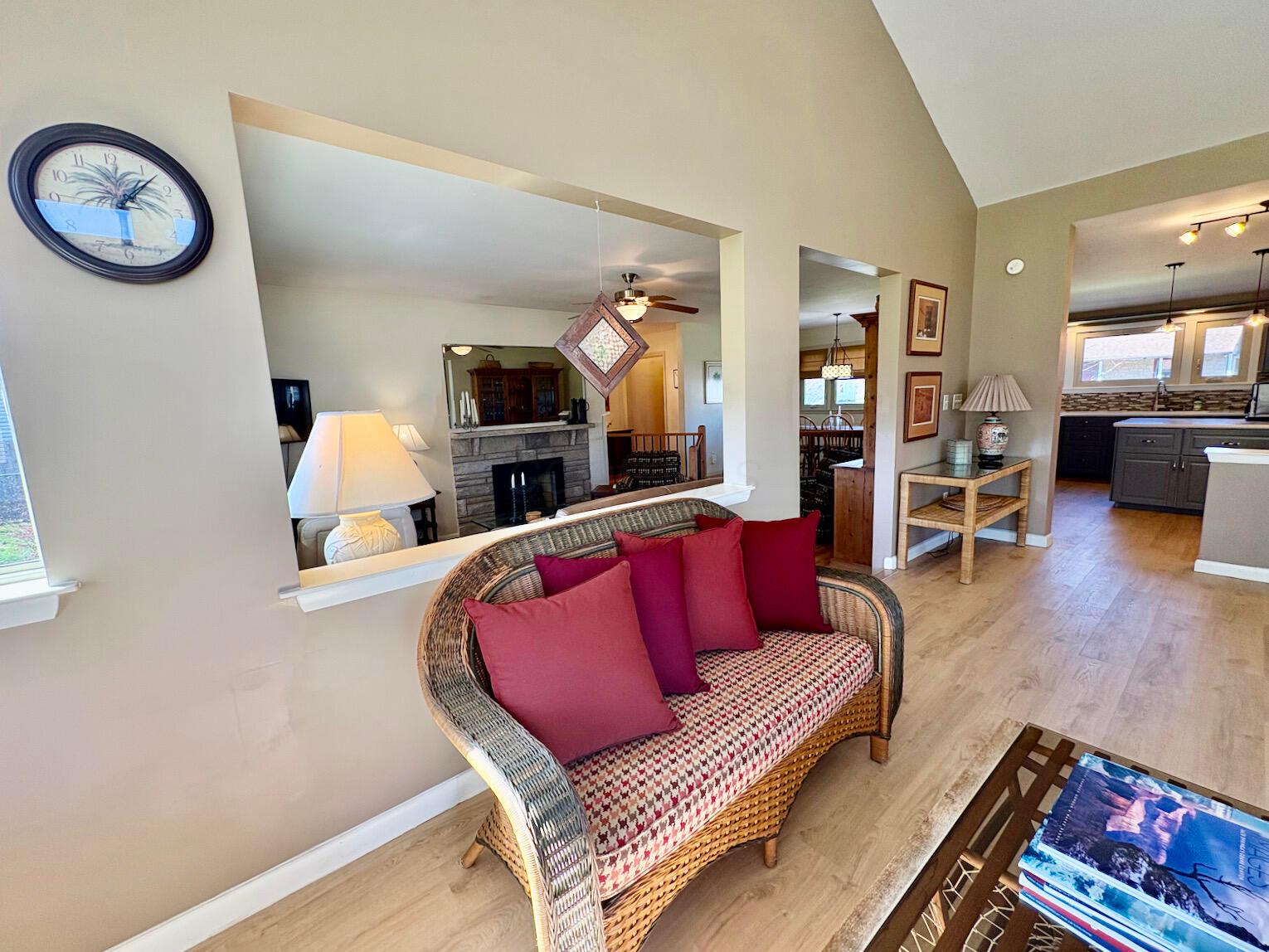 330 Midland Road Chillicothe, OH 45601 - Photo 23 of 38 Family room