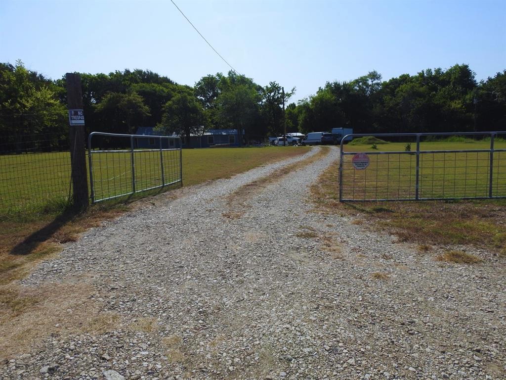 7961 Telegraph Road Quinlan, TX 75474 - Photo 23 of 30 Front gate Entrance