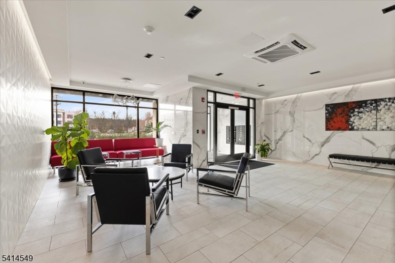 450 Springfield Avenue, Unit 203 Berkeley Heights, NJ 07922 - Photo 16 of 27