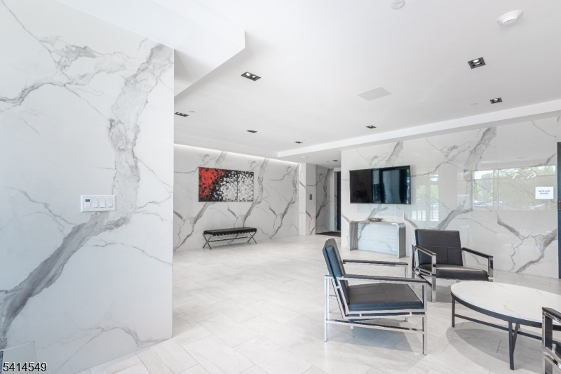 450 Springfield Avenue, Unit 203 Berkeley Heights, NJ 07922 - Photo 17 of 27