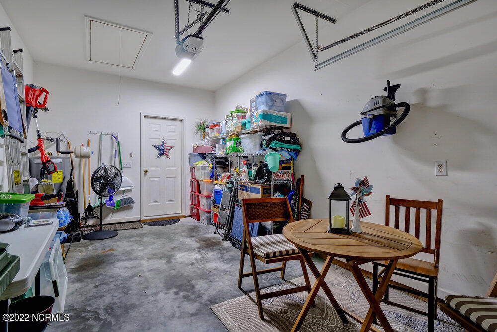 844 Ruffin Street Wilmington, NC 28412 - Photo 25 of 31 Garage