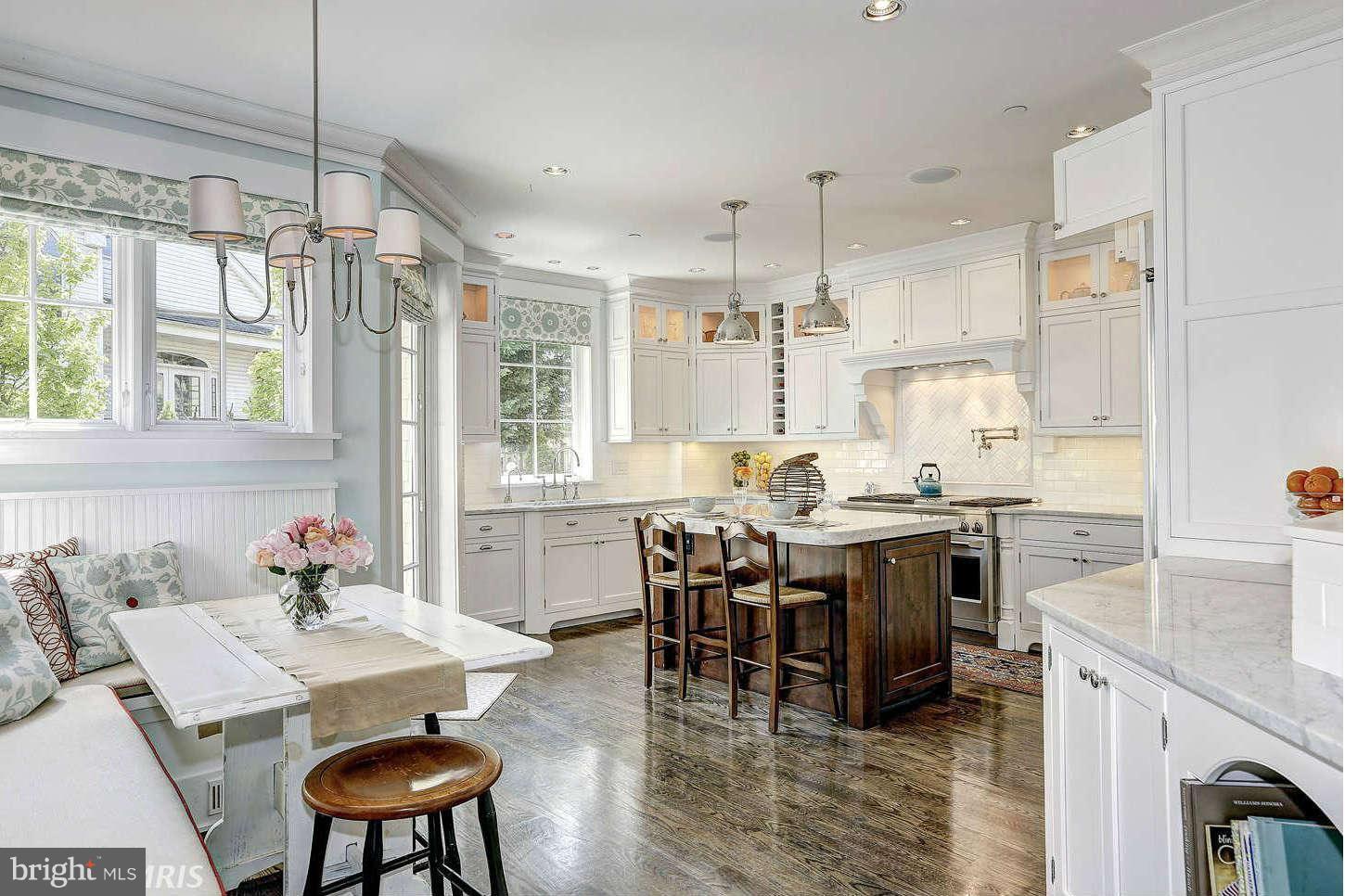 7100 Clarden Road Bethesda, MD 20814 - Photo 2 of 24 Kitchen