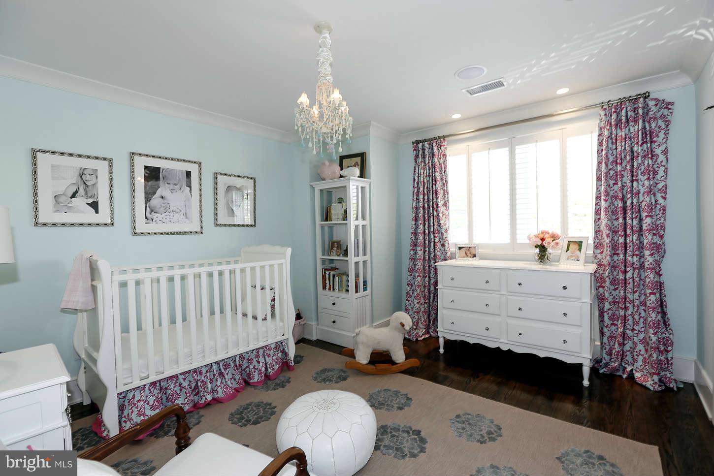 7100 Clarden Road Bethesda, MD 20814 - Photo 16 of 24 Bedroom