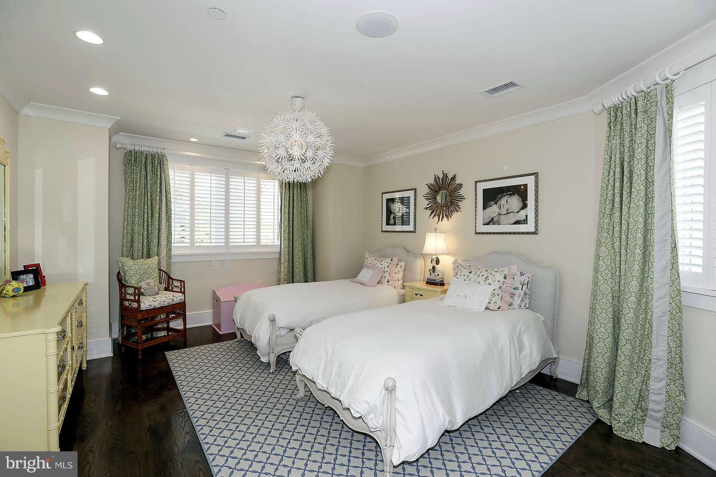 7100 Clarden Road Bethesda, MD 20814 - Photo 18 of 24 Bedroom