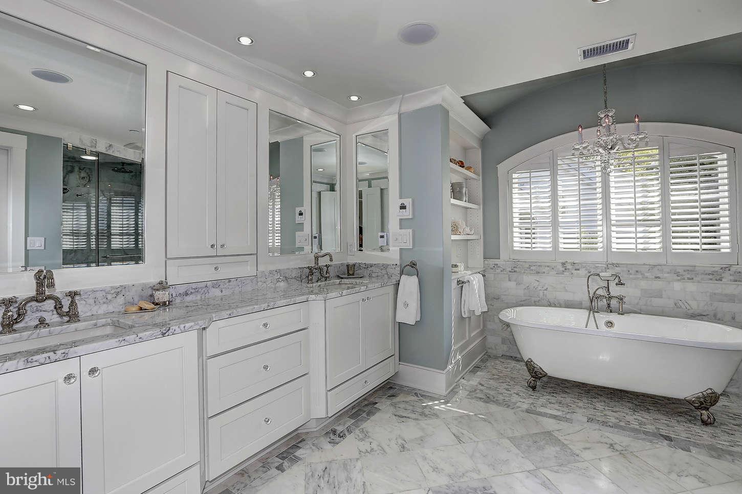 7100 Clarden Road Bethesda, MD 20814 - Photo 8 of 24 Bath (Master)