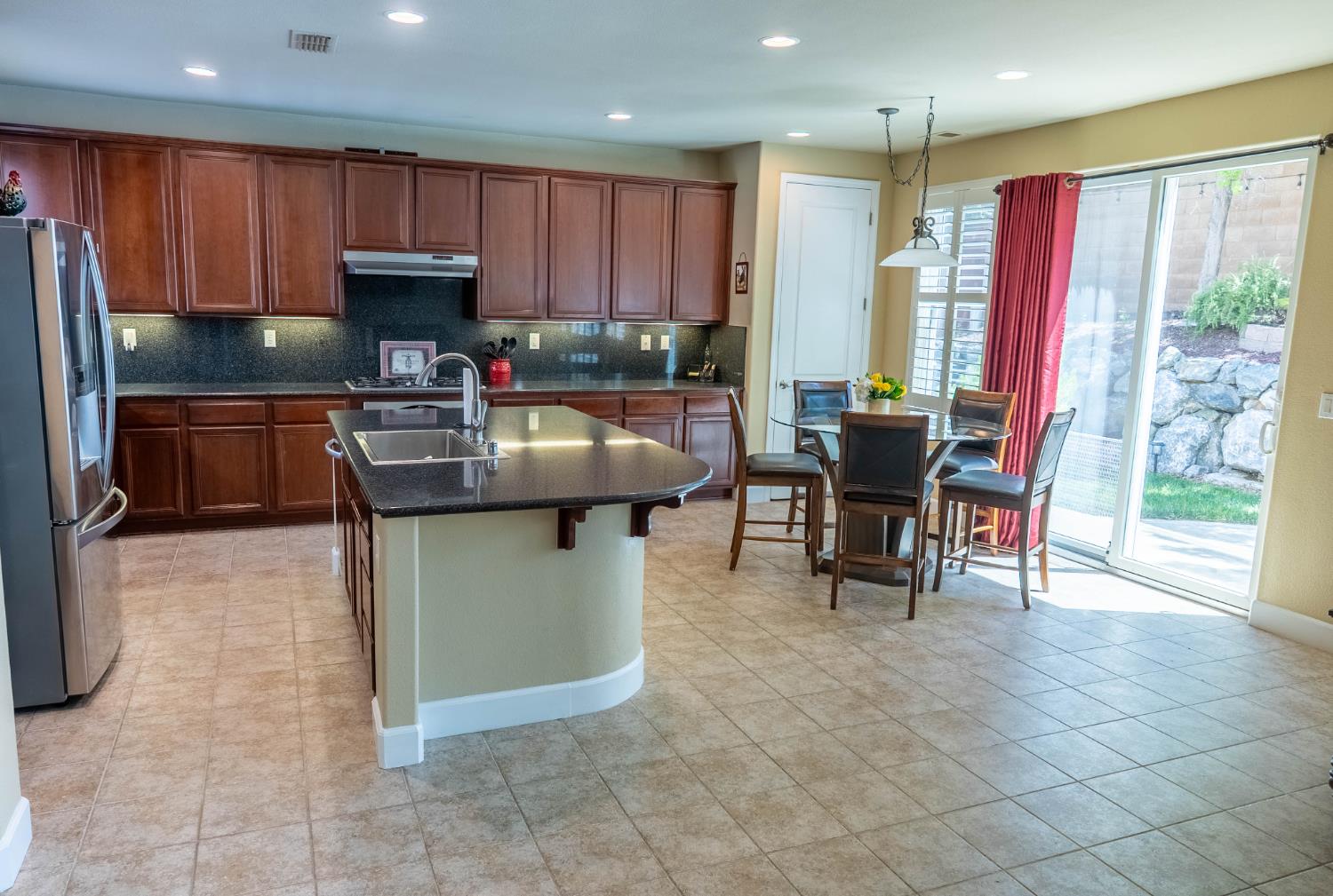 5950 Tanus Circle Rocklin, CA 95677 - Photo 19 of 56