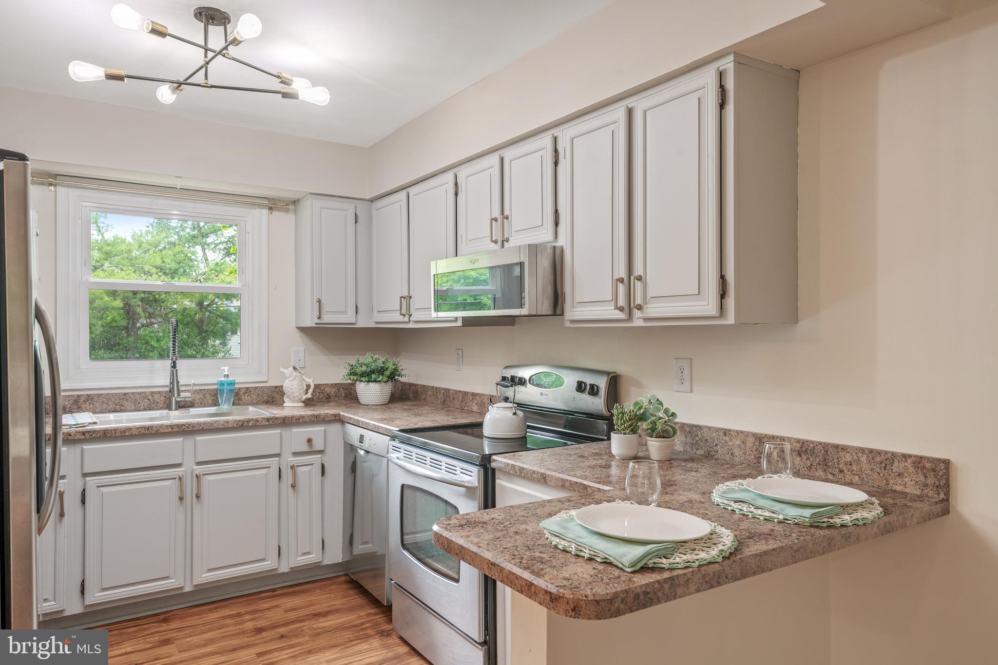 2847 Nolt Road Lancaster, PA 17601 - Photo 12 of 40 Kitchen