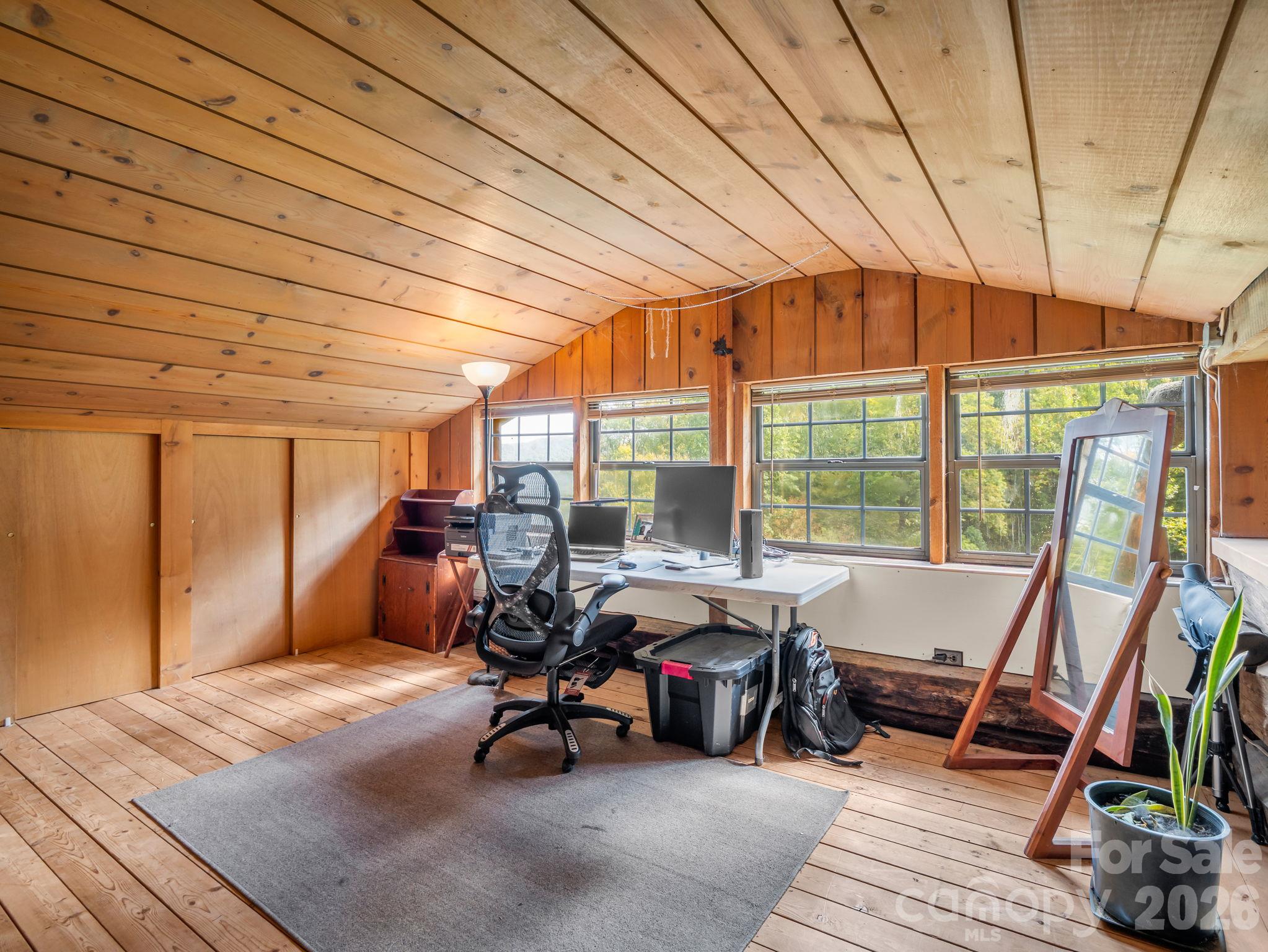 765 Hawk Ridge Lane Marshall, NC 28753 - Photo 20 of 48 Gallery Image 20