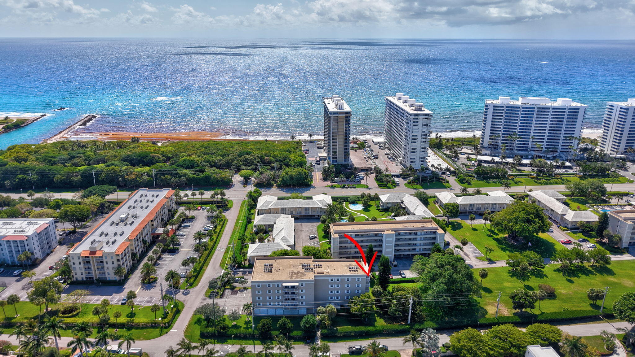 950 De Soto Road, Unit 5A Boca Raton, FL 33432 - Photo 75 of 98 a view of a city with tall buildings