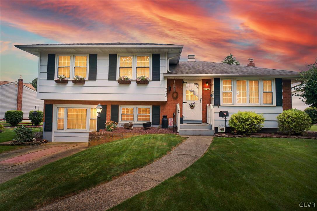 2946 Avon Road Bethlehem, PA 18017 - Photo 3 of 37 Gallery Image 3