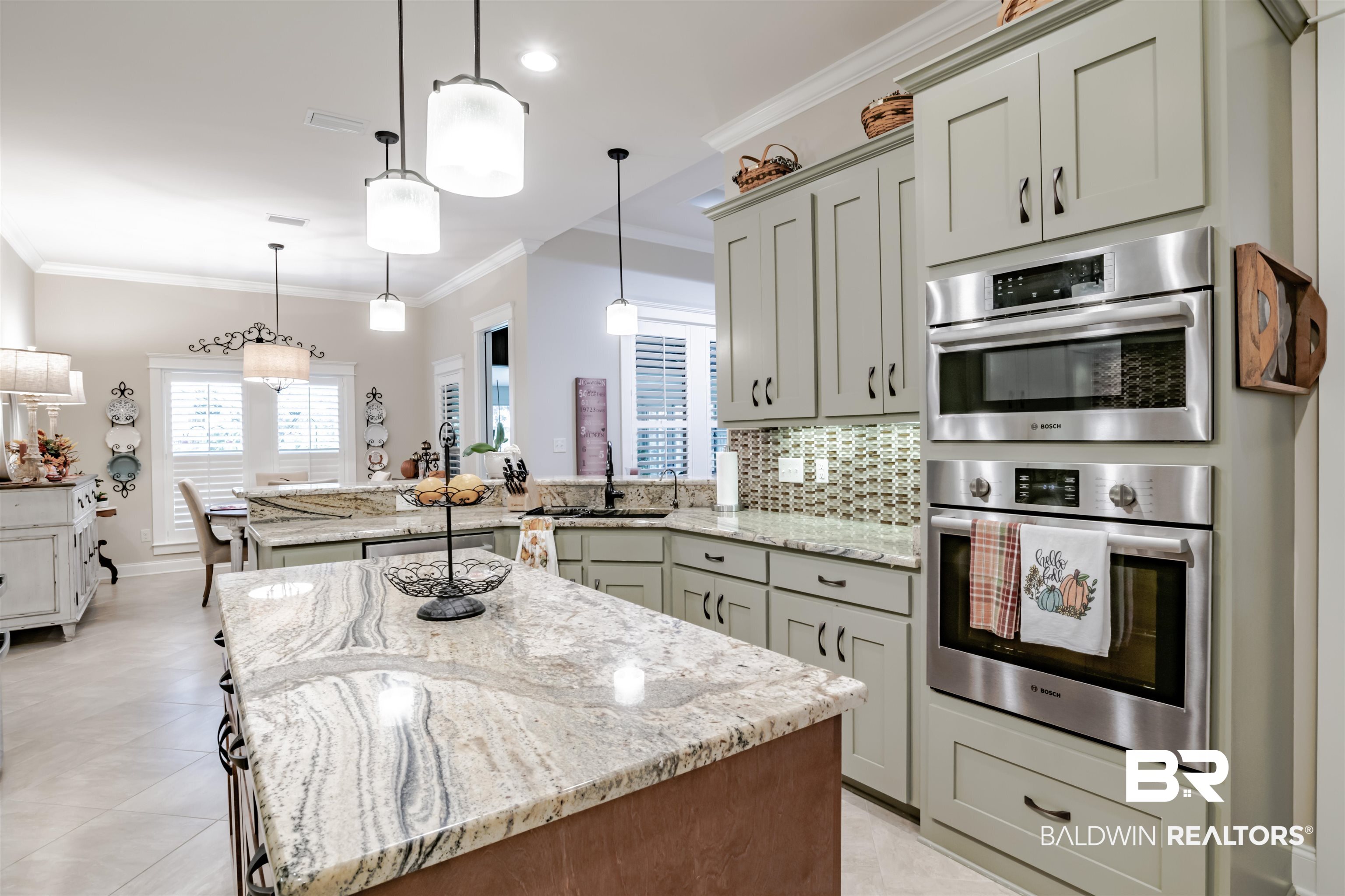 620 Theakston Street Fairhope, AL 36532 - Photo 9 of 40