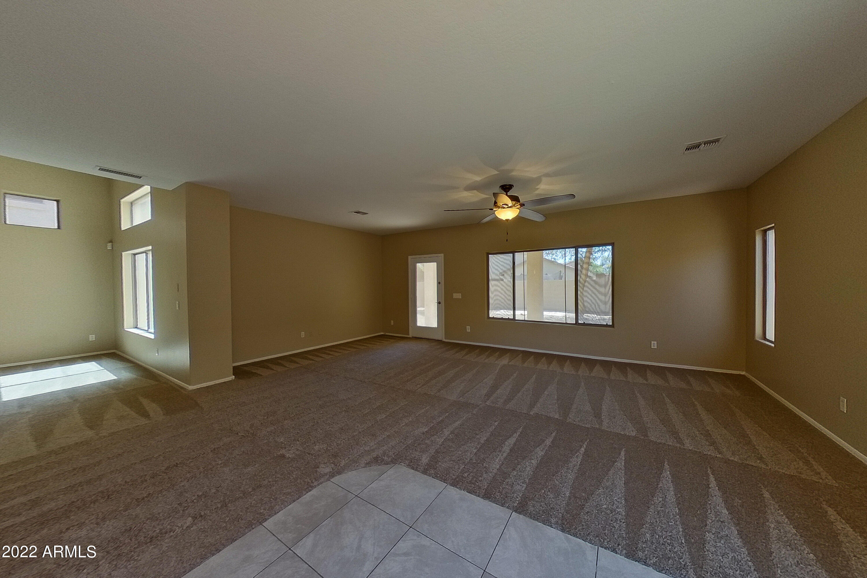 287 West Rio Drive Casa Grande, AZ 85122 - Photo 11 of 29 287 W Rio Dr Casa Grande AZ-print-011-01