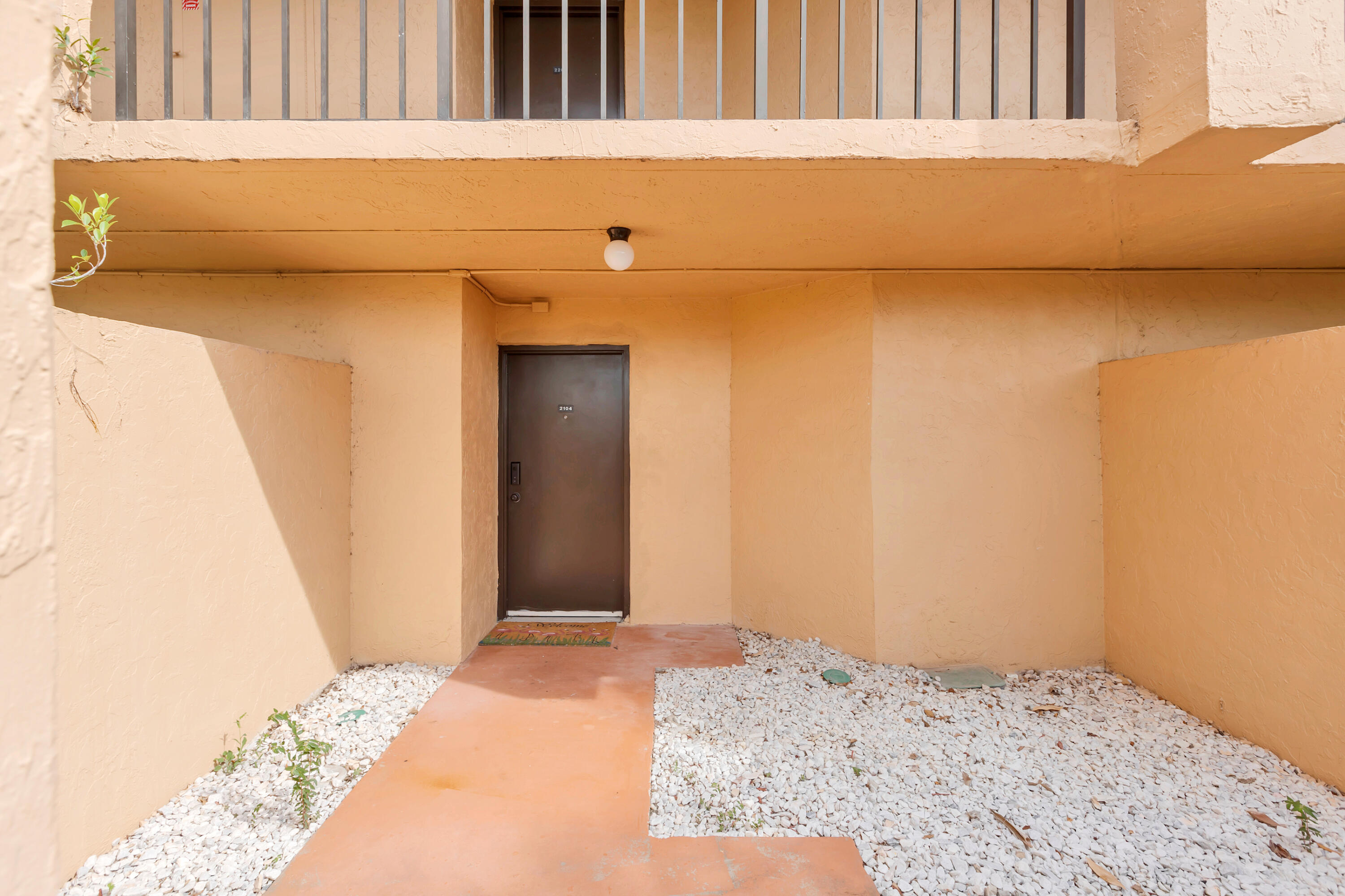 955 Dotterel Road, Unit 2104 Delray Beach, FL 33444 - Photo 4 of 48 Courtyard
