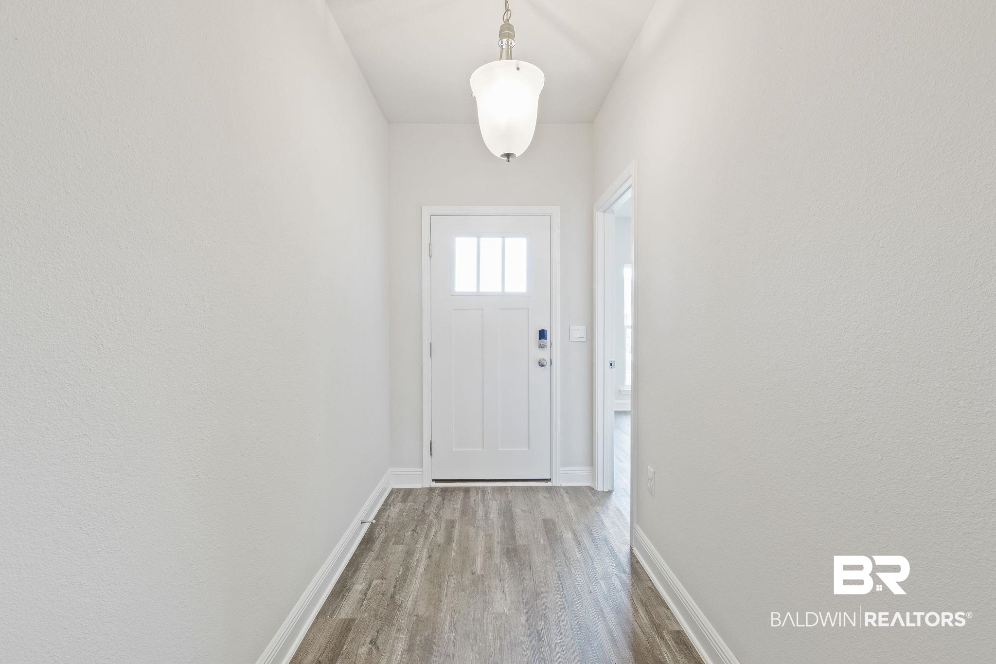 11303 Genuine Risk Circle Daphne, AL 36526 - Photo 60 of 100 Entrance Hallway
