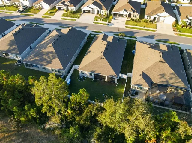 a view of outdoor kitchen
