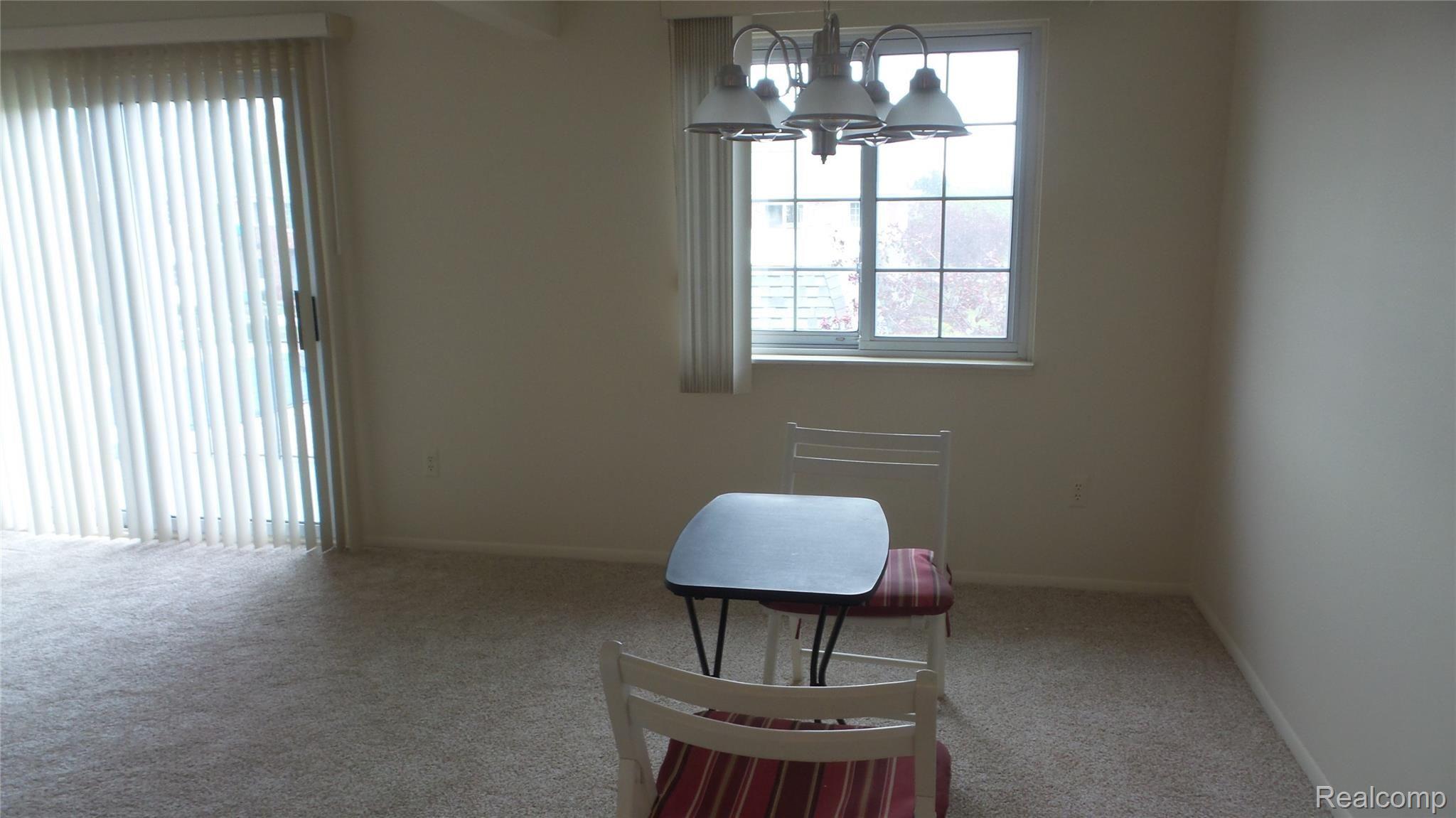 1516 Normandy Road, Unit 201 Royal Oak, MI 48073 - Photo 10 of 22 Dining Room 3