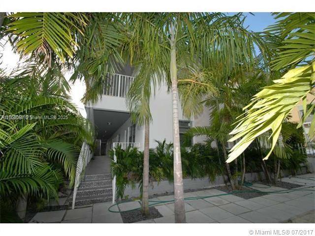 1604 Drexel Avenue, Unit 208 Miami Beach, FL 33139 - Photo 6 of 10 a view of outdoor space and yard