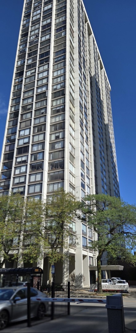 5455 North Sheridan Road, Unit 2415 Chicago, IL 60640 - Photo 1 of 17 Gallery Image 1