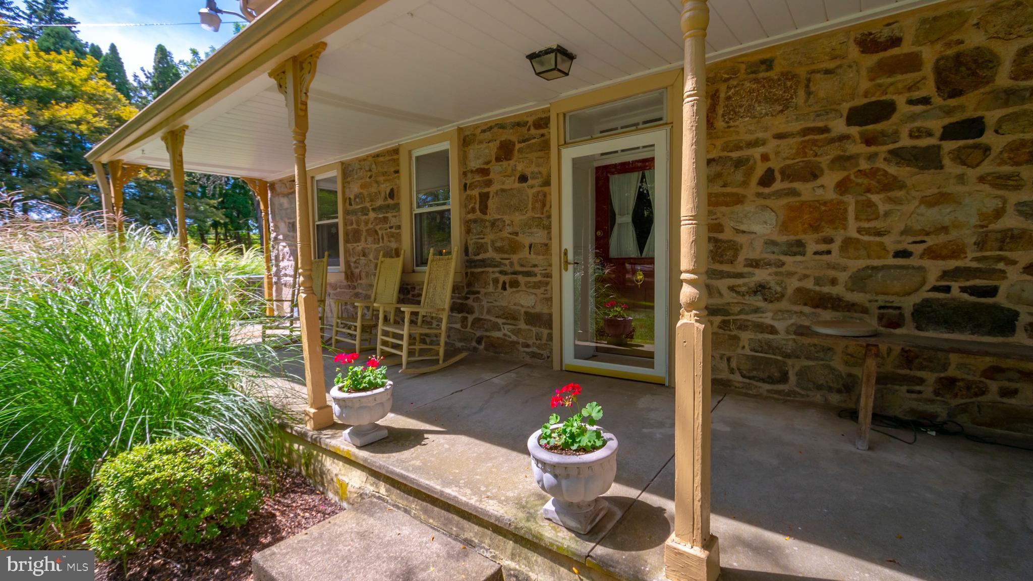58 Township Road Macungie, PA 18062 - Photo 5 of 48 Gallery Image 5