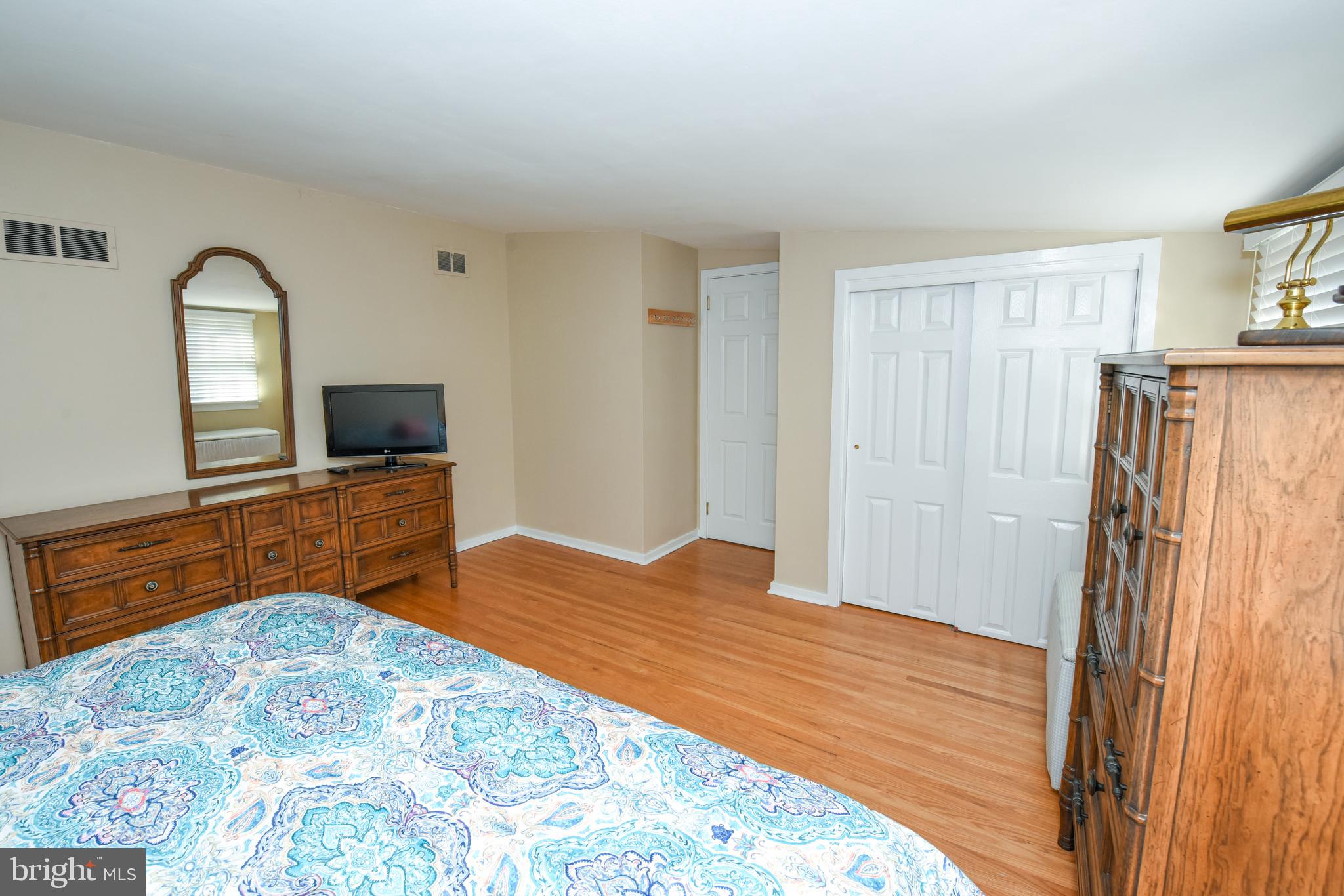610 Mansfield Road Willow Grove, PA 19090 - Photo 22 of 39 4th Bedroom/Upper Level