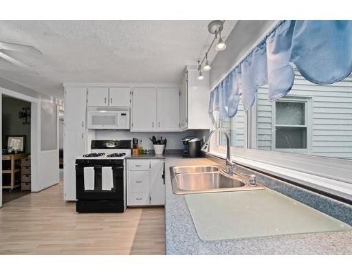 15 Laurine Road Danvers, MA 01923 - Photo 11 of 23 Gallery Image 11
