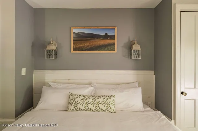 a view of a lake from a yard