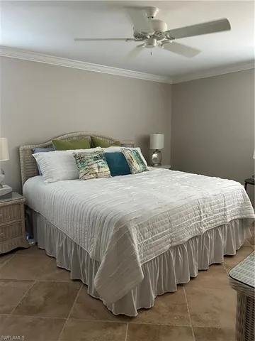 $8,900 | 1910 Gulf Shore Boulevard North, Unit 112, Naples, FL 34102