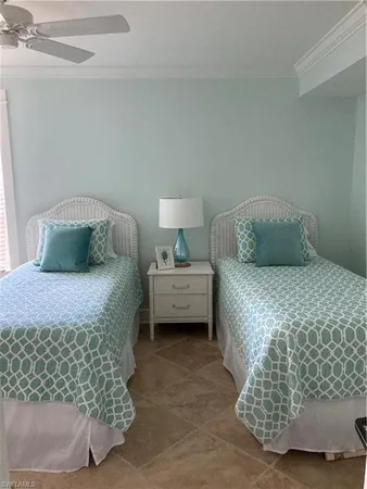 $4,250 | 1910 Gulf Shore Boulevard North, Unit 112, Naples, FL 34102