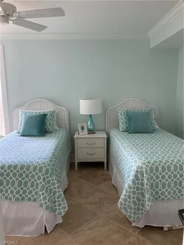 $8,900 | 1910 Gulf Shore Boulevard North, Unit 112, Naples, FL 34102