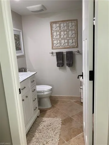 $8,900 | 1910 Gulf Shore Boulevard North, Unit 112, Naples, FL 34102