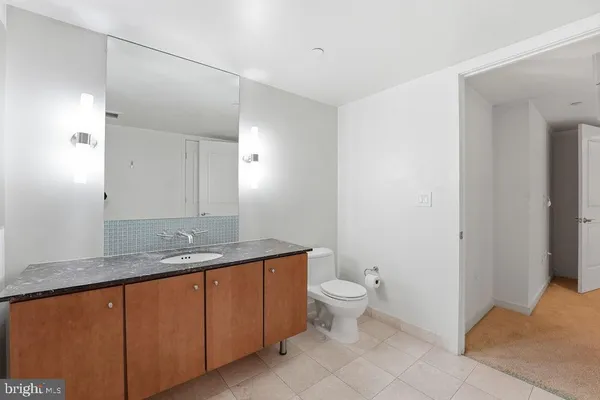 $2,850 | 1025 First Street Southeast, Unit 301, Washington, DC 20003