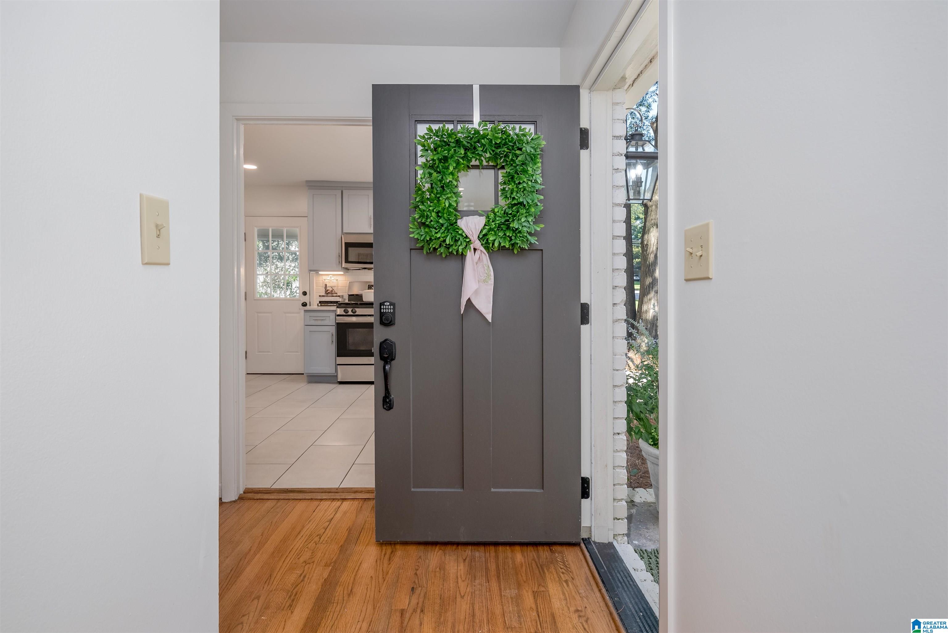 4213 MountainDale Road Birmingham, AL 35213 - Photo 9 of 46 Gallery Image 9