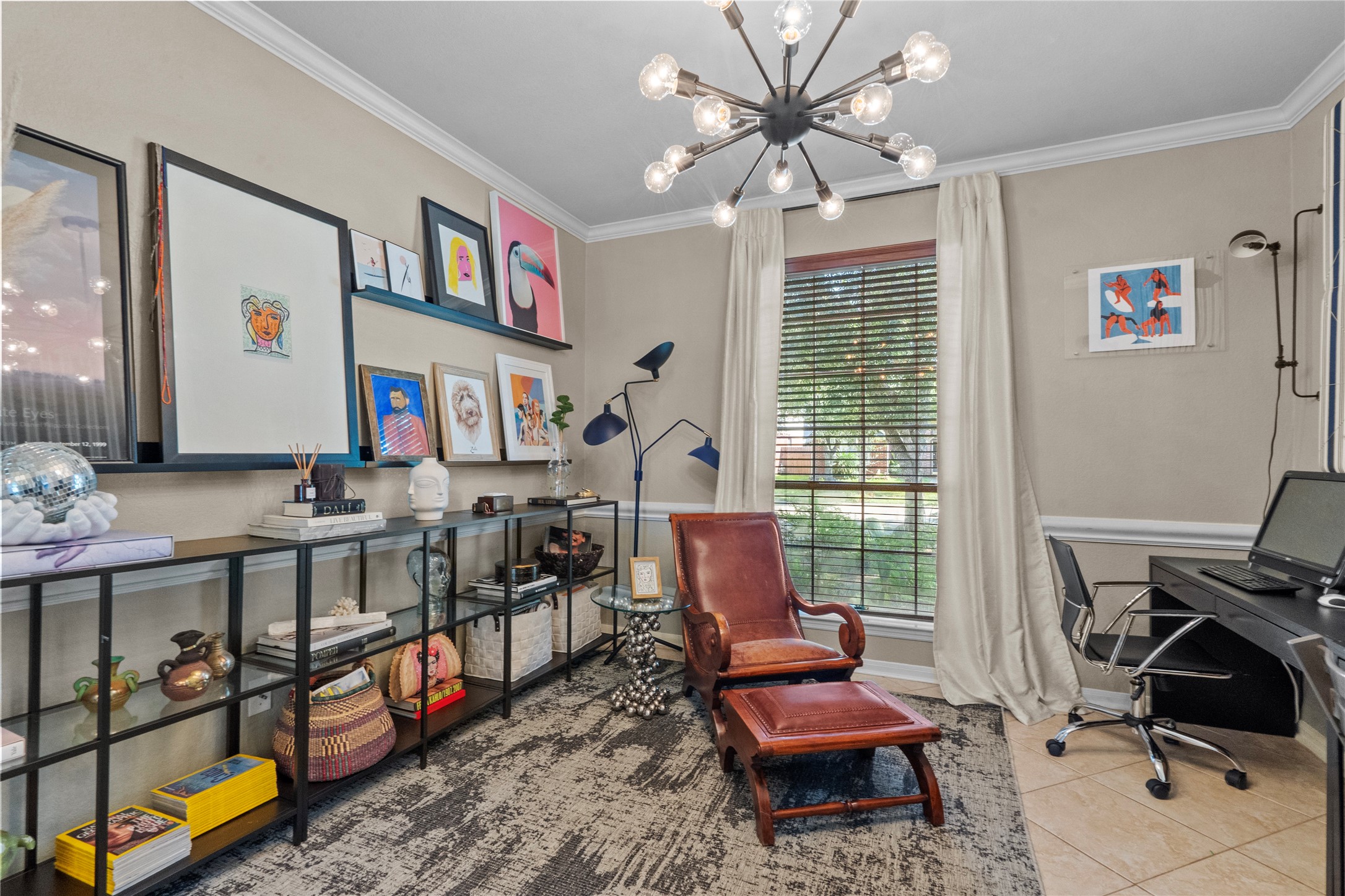 11514 Senna Ledge Court Houston, TX 77089 - Photo 7 of 48 a living room with furniture a rug and a window