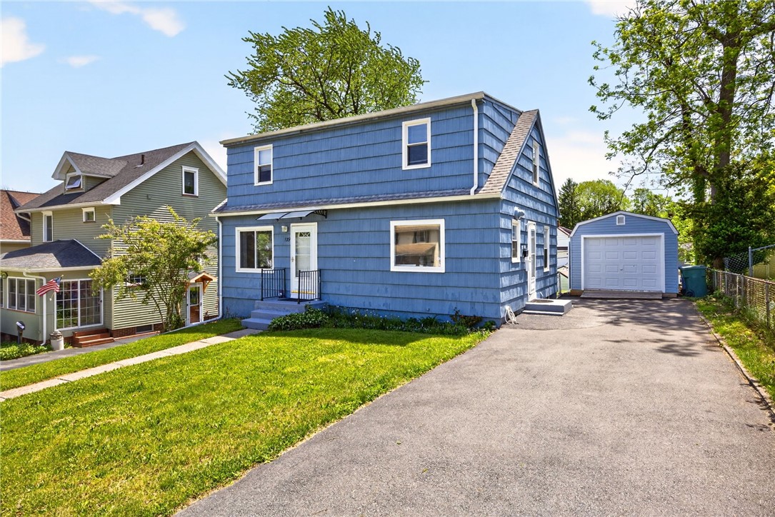 129 Wyndham Road Rochester, NY 14612 - Photo 2 of 31