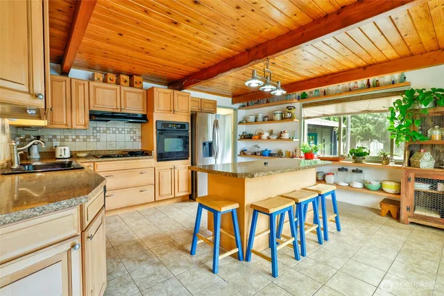 $394,500 | 2548 Evergreen Park Road, Grayland, WA 98547