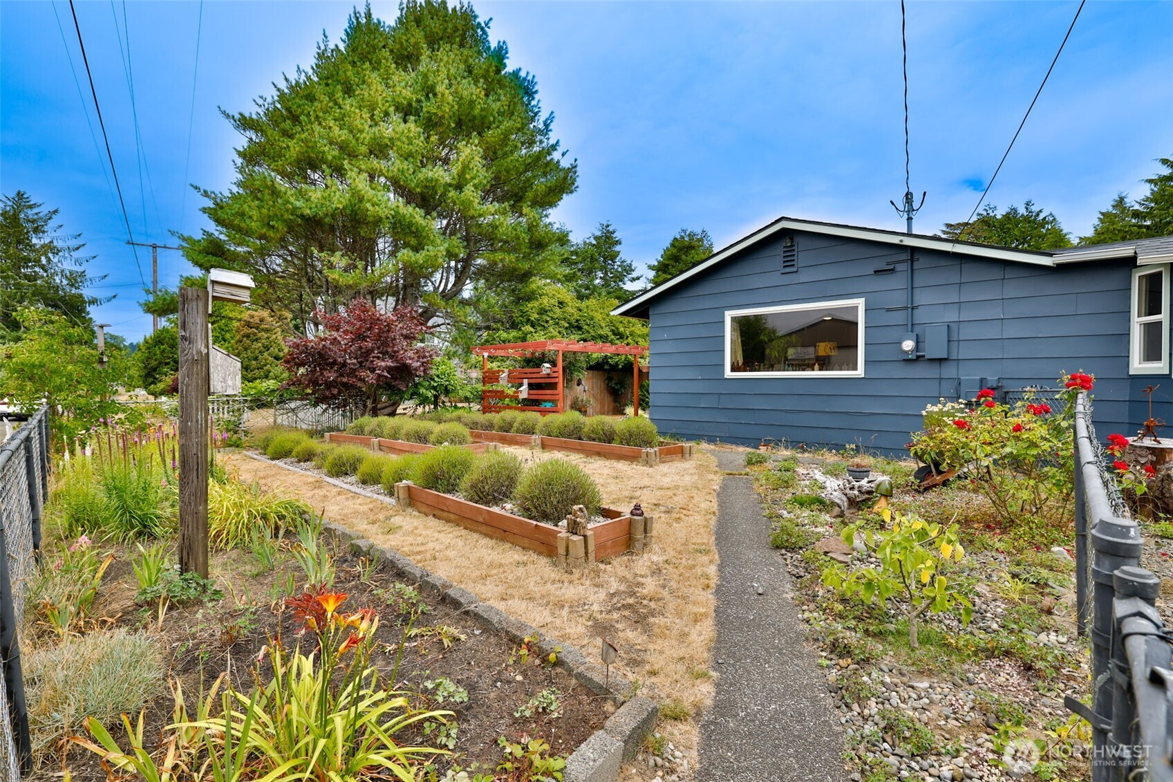 2548 Evergreen Park Road Grayland, WA 98547 - Photo 3 of 37