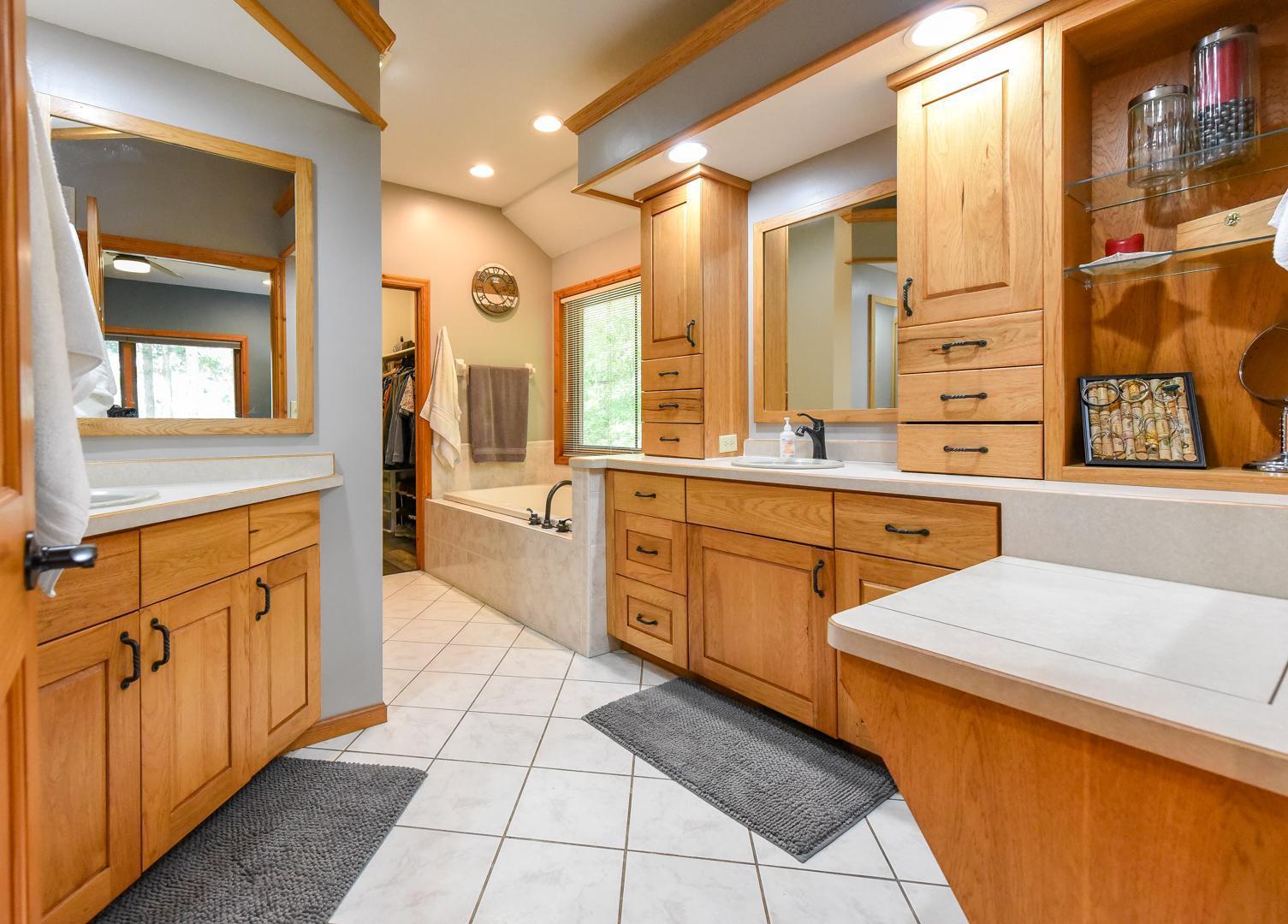 15224 Welton Road Baxter, MN 56425 - Photo 18 of 44 Gallery Image 18