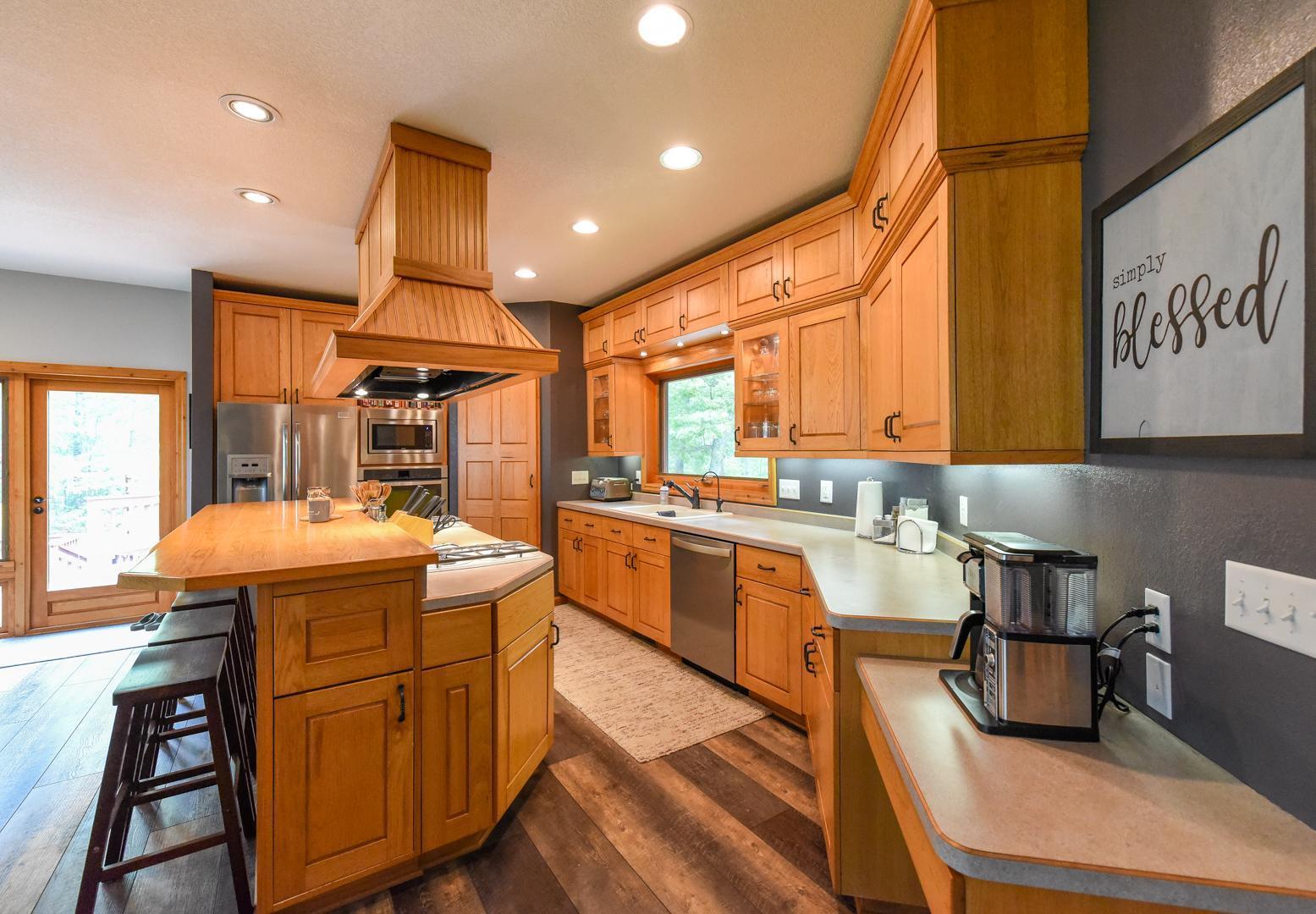 15224 Welton Road Baxter, MN 56425 - Photo 3 of 44 Gallery Image 3
