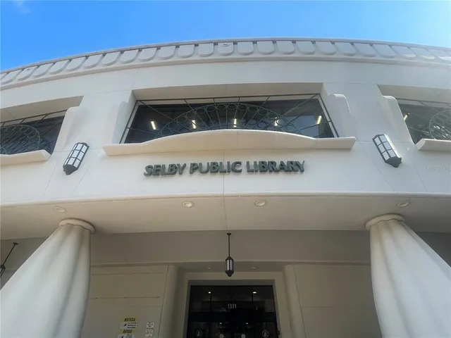 $1,150,000 | 50 Central Avenue, Unit 11A, Sarasota, FL 34236