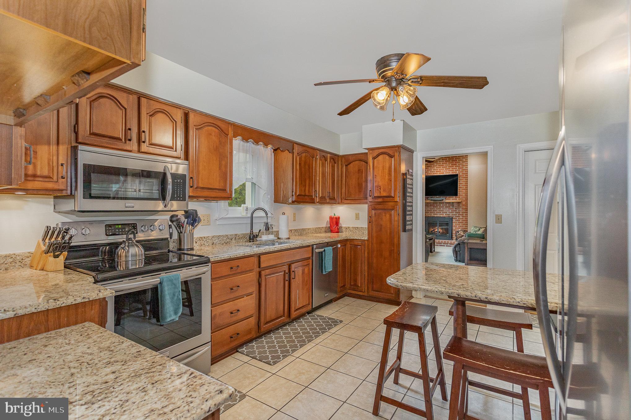 179 Ridings Way Lancaster, PA 17601 - Photo 12 of 47 Kitchen