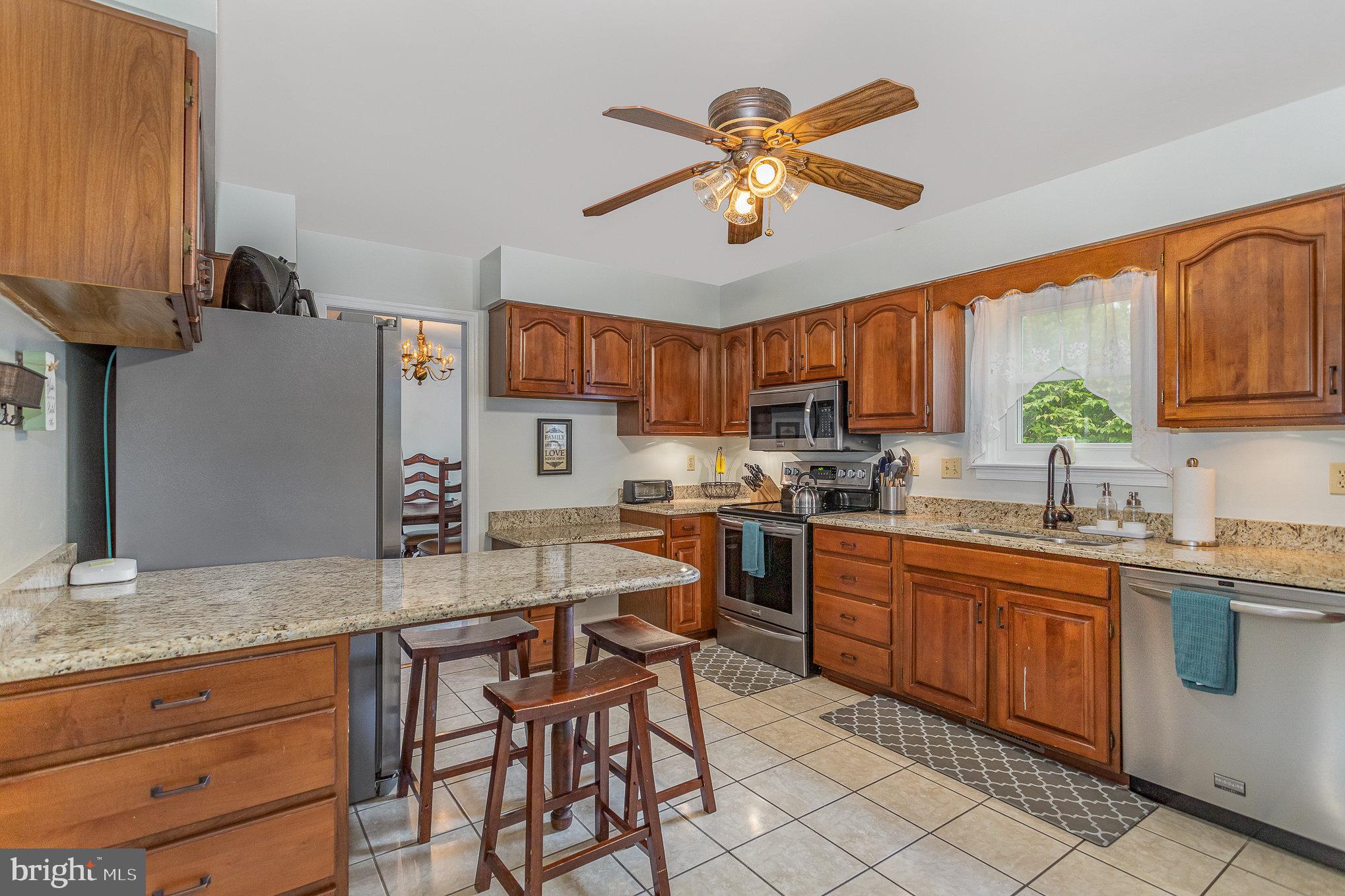 179 Ridings Way Lancaster, PA 17601 - Photo 14 of 47 Kitchen
