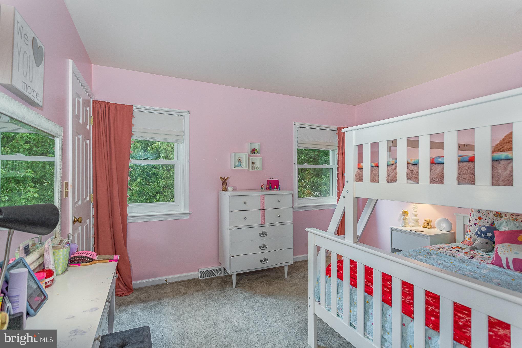 179 Ridings Way Lancaster, PA 17601 - Photo 23 of 47 Bedroom 2