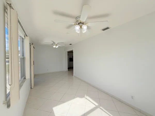 $2,200 | 2704 Knight Lane, Delray Beach, FL 33445
