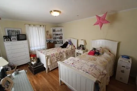 $6,900 | 2324 State Street, Santa Barbara, CA 93105