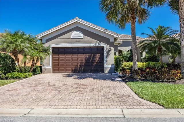 $689,000 | 13458 Sumter Lane, Naples, FL 34109